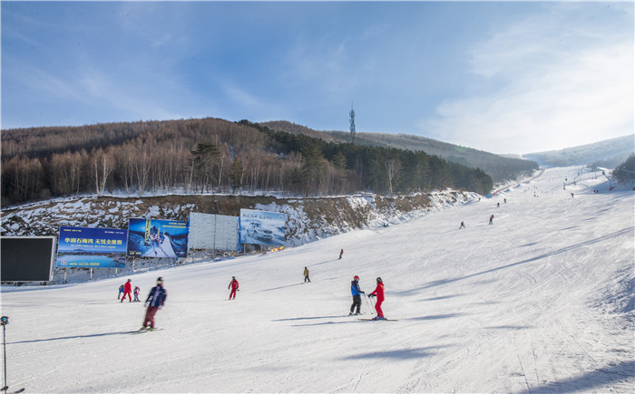 【北京【免预约】万龙滑雪场-平日欢乐通滑雪票(含板)