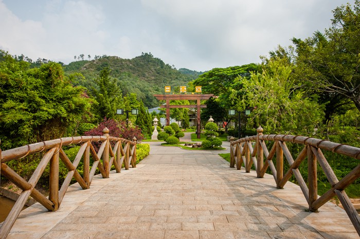 河源| 客天下水晶温泉国际旅游度假区(原龙源温泉大